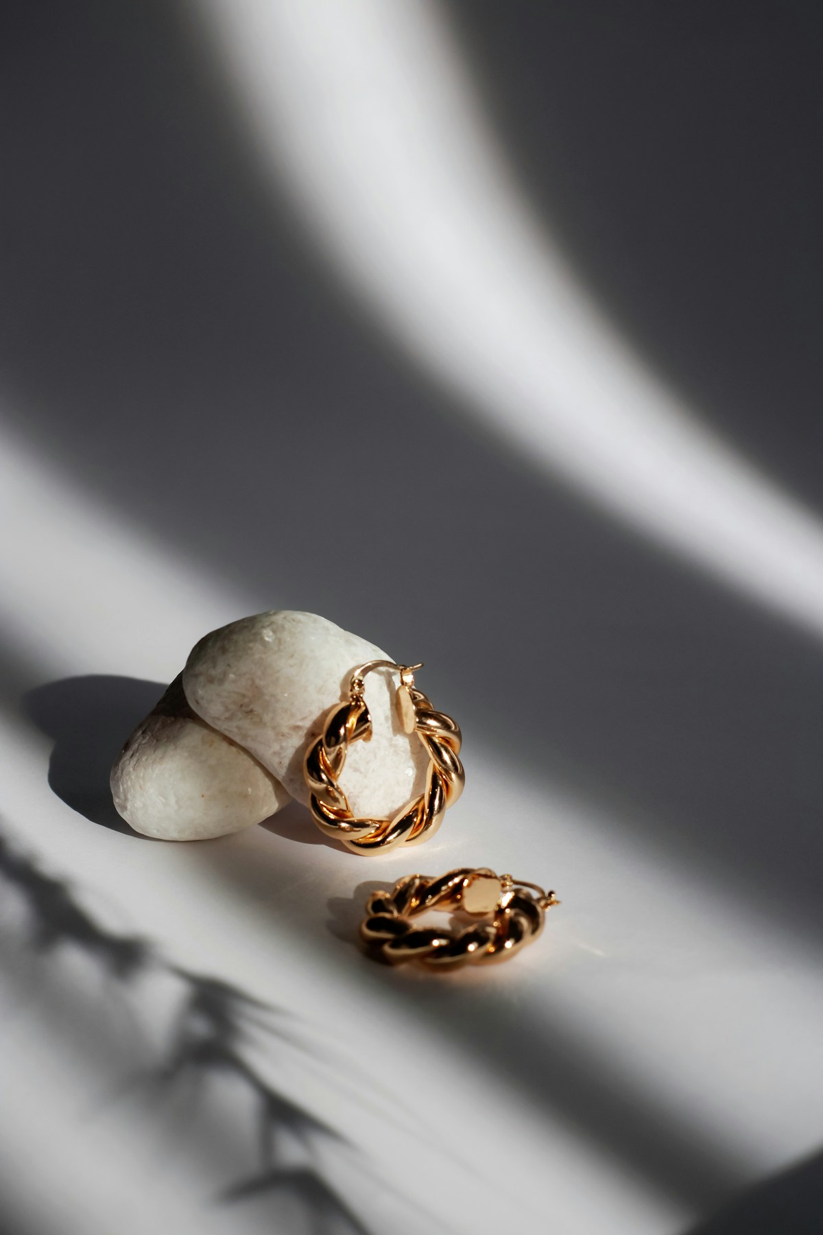 Twist Hoops